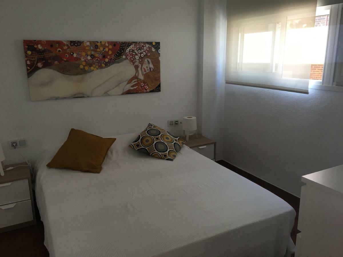Piso Coqueto Apartment อาลิกันเต ภายนอก รูปภาพ